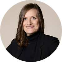 Dr. Nadine Geiser